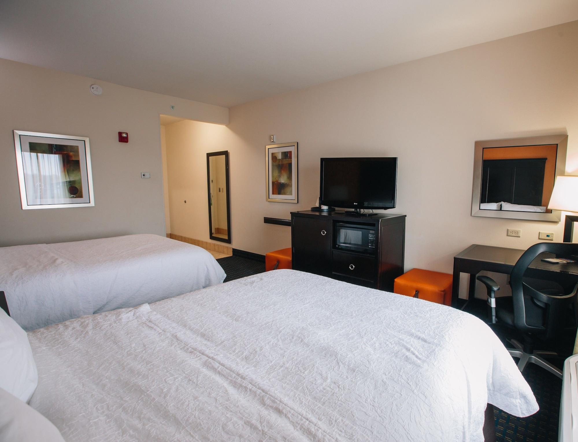 Hampton Inn & Suites Эфингем Экстерьер фото